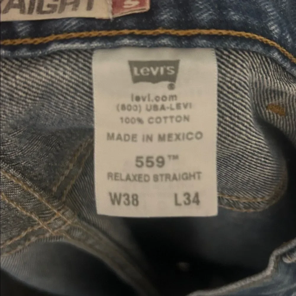 Vintage Levi’s 559 Relaxed Straight Leg Jeans Mens 38x34 Denim Blue Wash